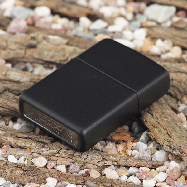 Зажигалка Zippo Black Matte Зажигалка Zippo Black Matte
