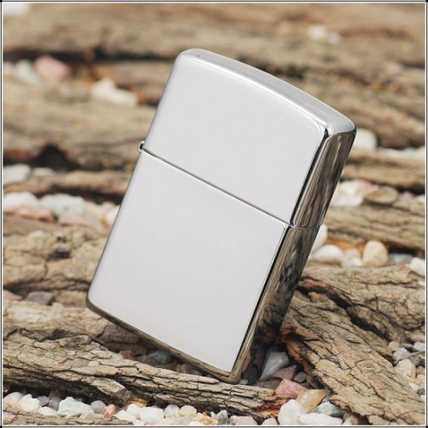 Зажигалка Zippo High Polish Chrome Зажигалка Zippo High Polish Chrome