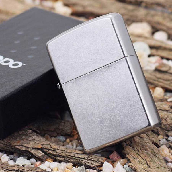 Зажигалка Zippo Street Chrome